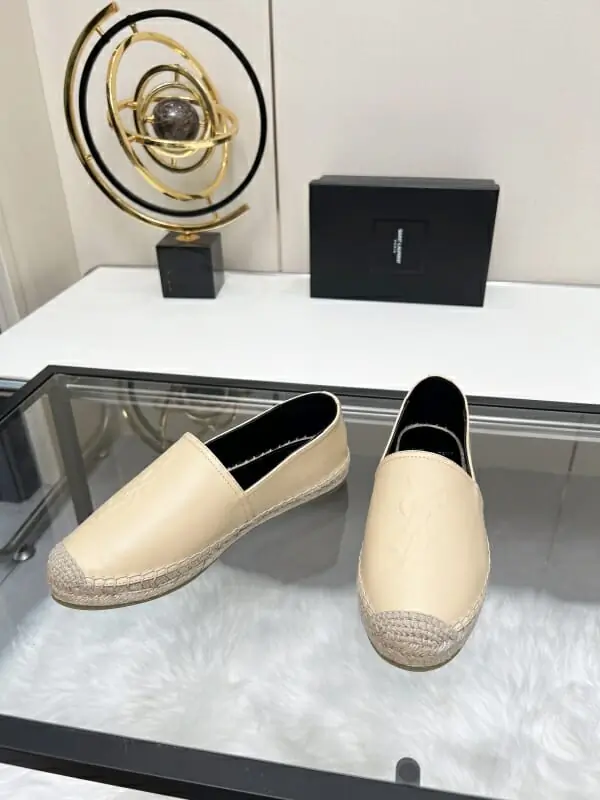 yves saint laurent ysl decontractees chaussures pour femme s_125b7a2